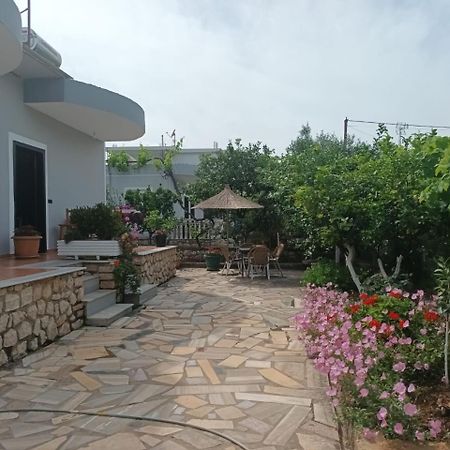 Vila Rexhaj Ksamil Exterior photo